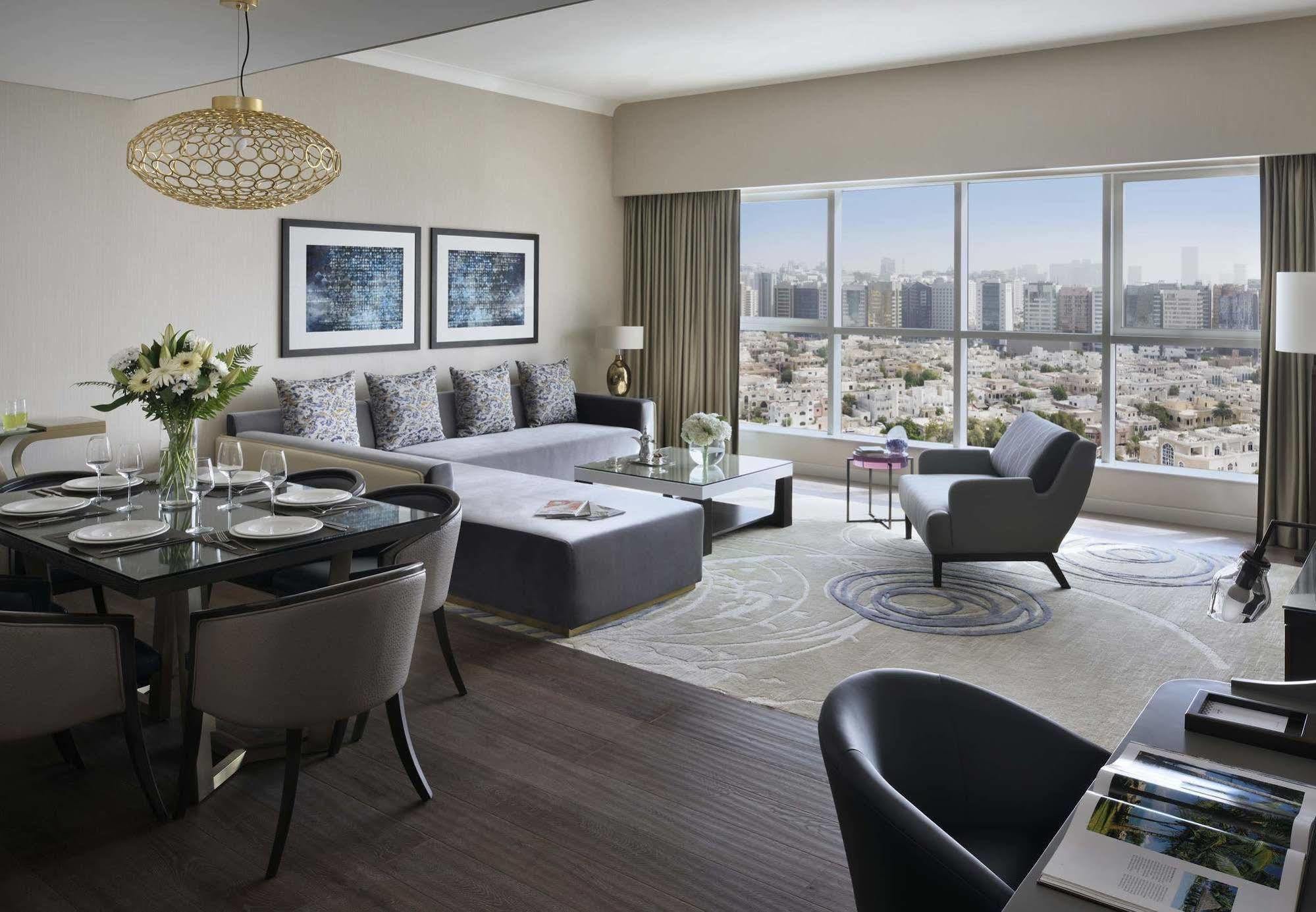 Marriott Executive Apartments Downtown, Абу Даби Екстериор снимка