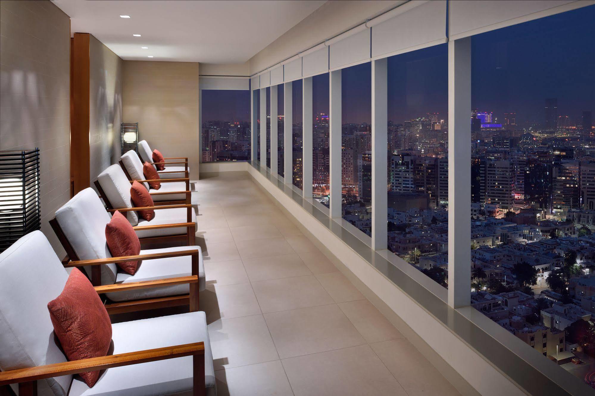 Marriott Executive Apartments Downtown, Абу Даби Екстериор снимка